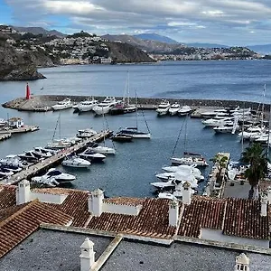 Apartamento Vistas Deluxe Marina Del Este, Almuñécar